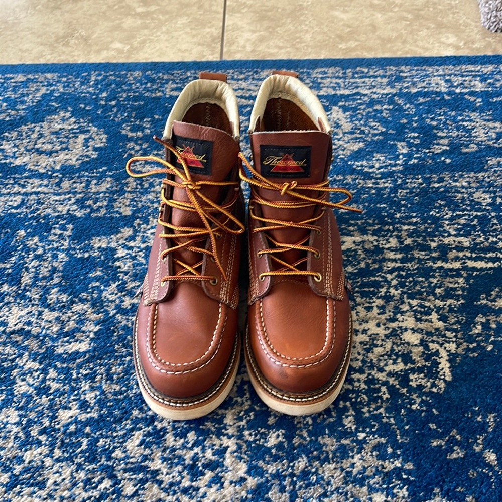 Thorogood 6” moc toe size 10
